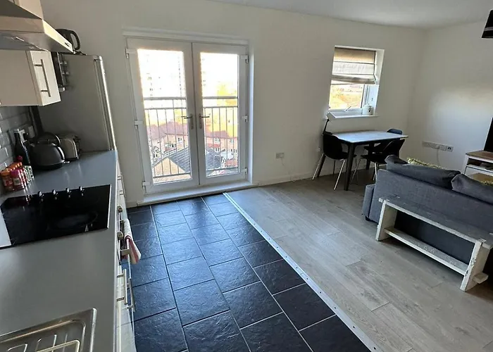 民宿 New Private In Shared 2 Bed Flat Delta Point