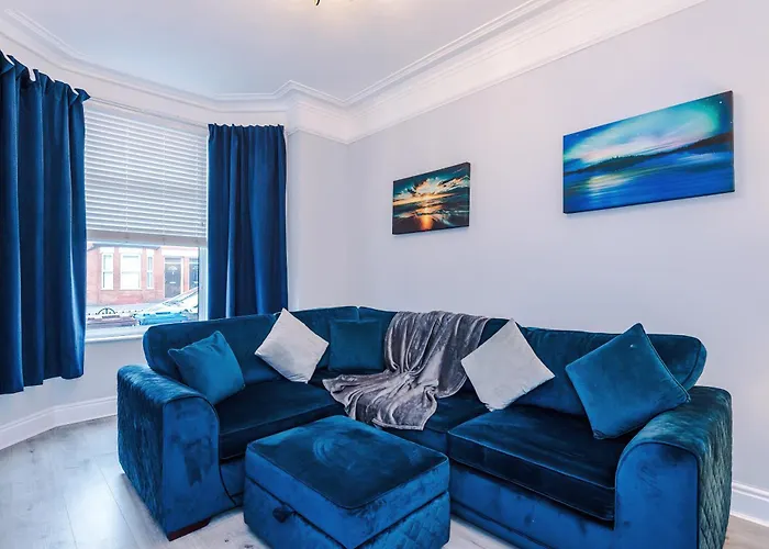 Ideal Group 3br House For 8 Parking Dom wakacyjny Manchester