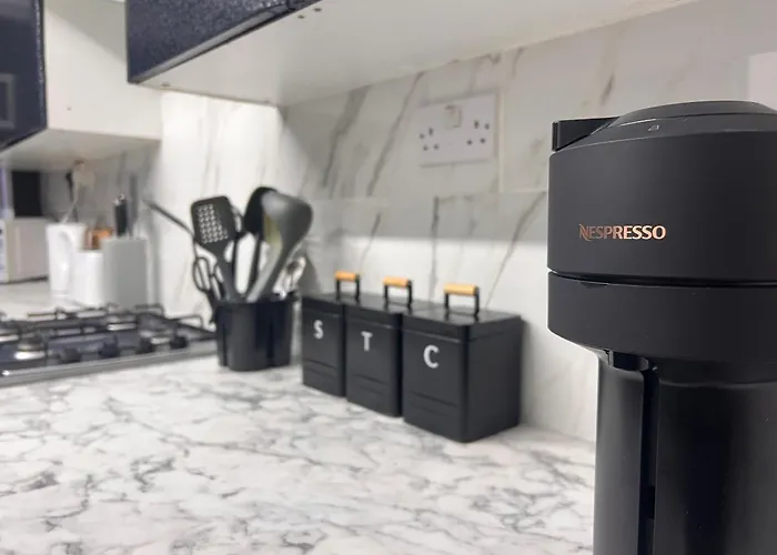 The Bee's Nest Ferienhaus *