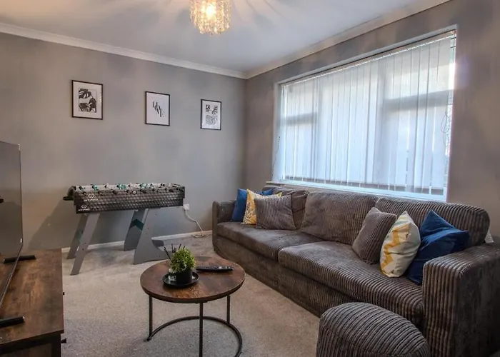 بيت للعطل Modern 3br House - Quiet Clifton Area مانشستر