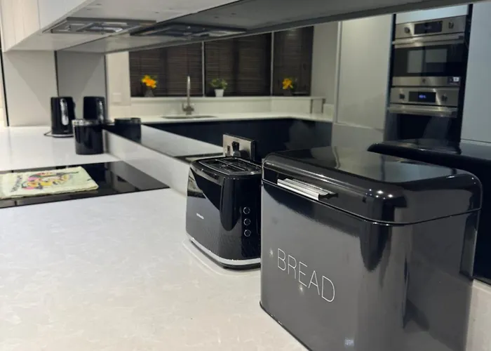 Beautiful Quay House