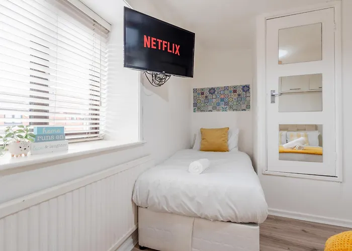 Modern Centre 3bd - Fire Pit - Free Parking Mánchester