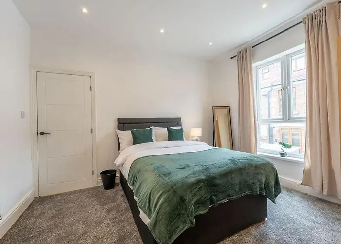 Entire House With Two Self-contained Flats