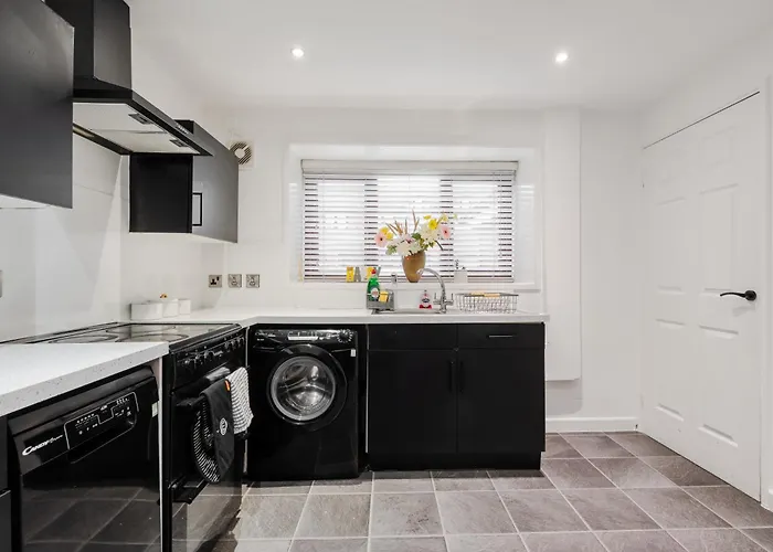 Сasa de vacaciones Modern Centre 3bd - Fire Pit - Free Parking Mánchester