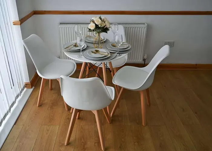 Elegant With Hot Tub Mánchester