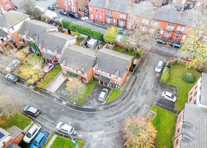 Nyaraló 2br House Contractors Parking Wifi