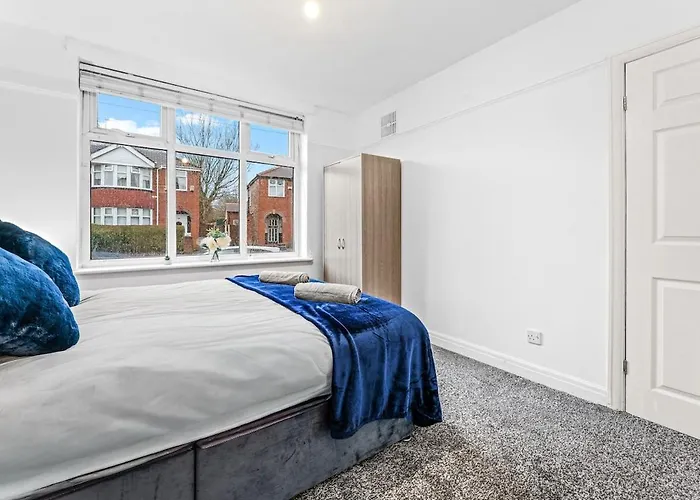 Сasa de vacaciones Luxury Group - - Sleeps 9 Mánchester