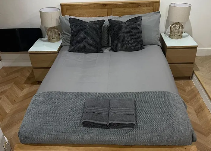 招待所 Hendham - Near Etihad Stadium, Coop Live Arena, National Cycling Centre & 24 Hour Asda *