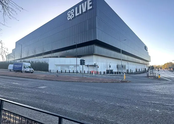 Hendham - Near Etihad Stadium, Coop Live Arena, National Cycling Centre & 24 Hour Asda 招待所