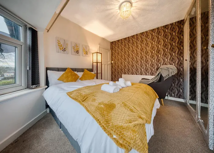 度假居 3 Bedrooms Sleeps 7 Free Parking *