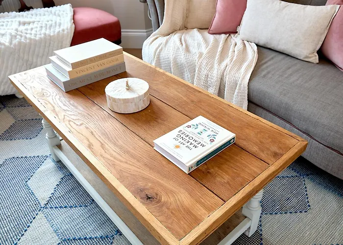 Stylish 4 Bed In Old Trafford Next To Mufc *