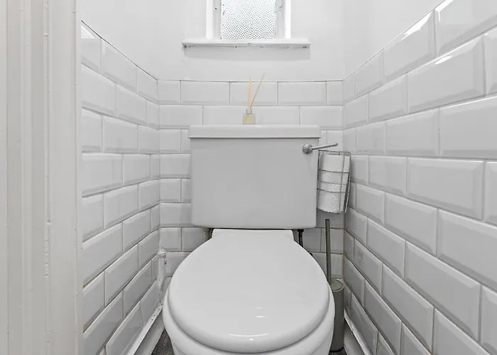 Сasa de vacaciones Luxury Group - - Sleeps 9 Mánchester