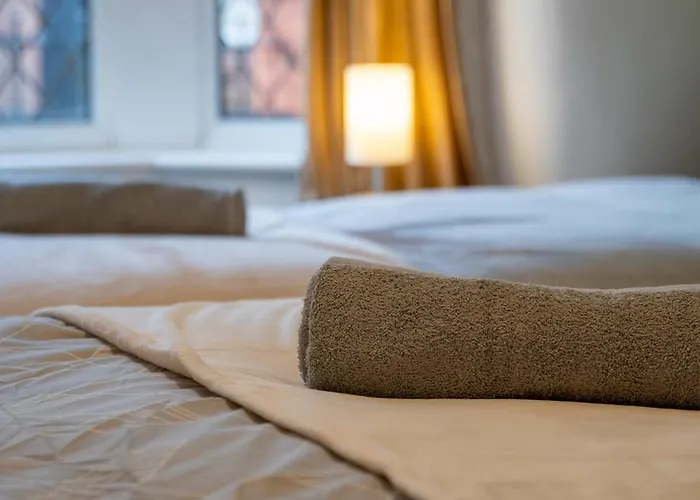 بيت للعطل Premium Failsworth - Sleeps Up To 14! مانشستر