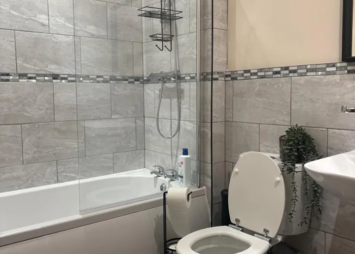 Nivora 1 Mánchester