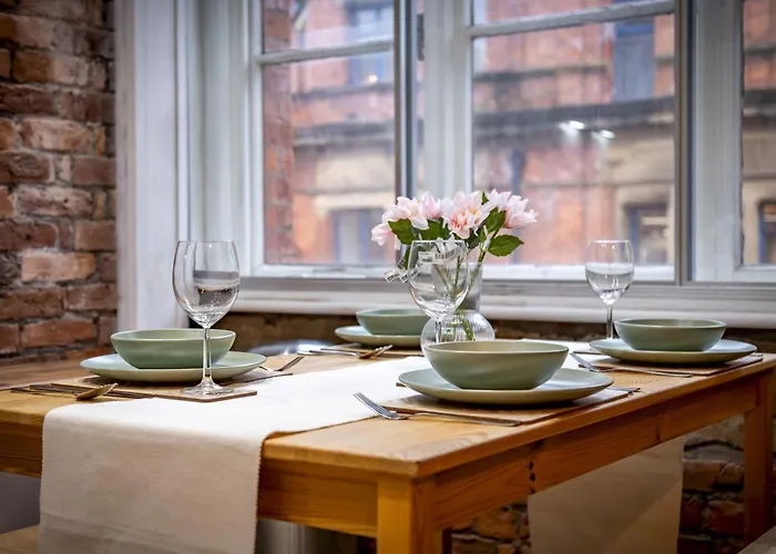 King Bed Flat In The Heart Of The - Pass The Keys 아파트 *