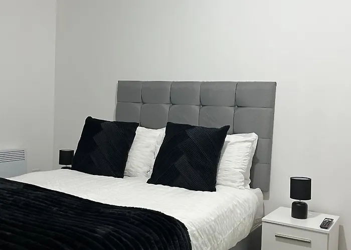 Balcony View Deluxe 2 Bed Ao Arena & Victoria Stn 曼彻斯特