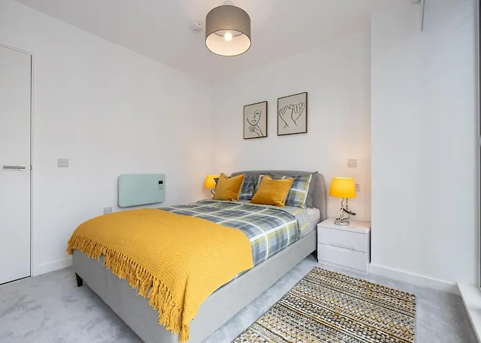 Amalfi 2br Urban Retreat *