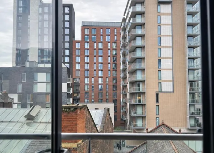 Daire The Executive Centre Balcony