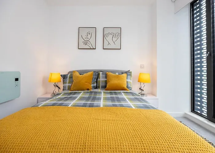 Amalfi 2br Urban Retreat Appartement *