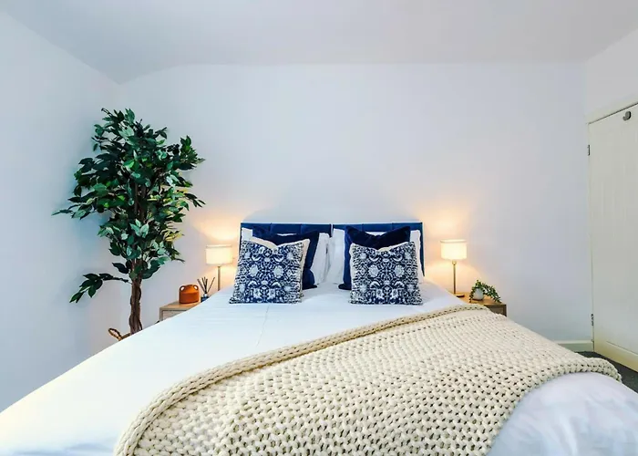 Apartamento 2bdr Droylsden House In With Wparking Mánchester