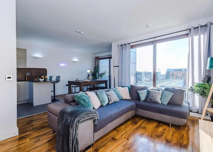 Centre, Luxury Penthouse *