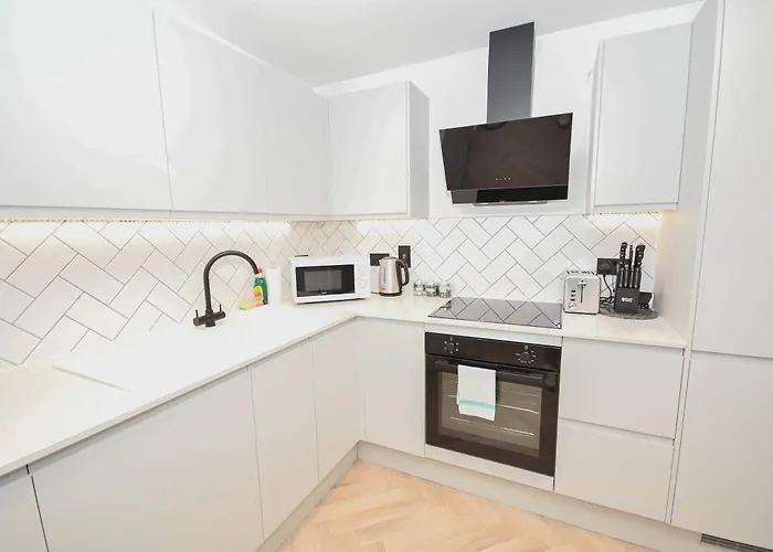 Contemporary Flat In W Balcony Апартаменты Манчестер