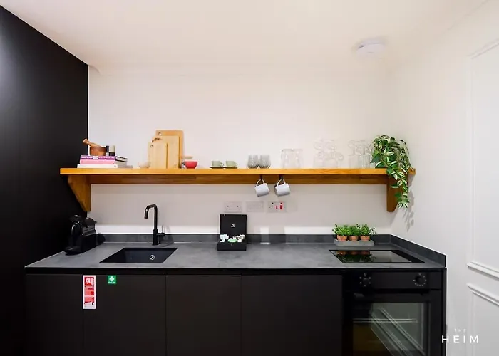 Dyehouse At The Heim * 맨체스터