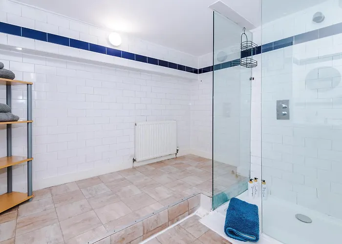 Modern 2br Flat For 4 Full Kitchen Apartamento *