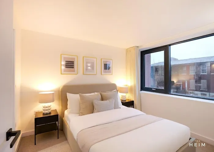 Juniper At The Heim Manchester