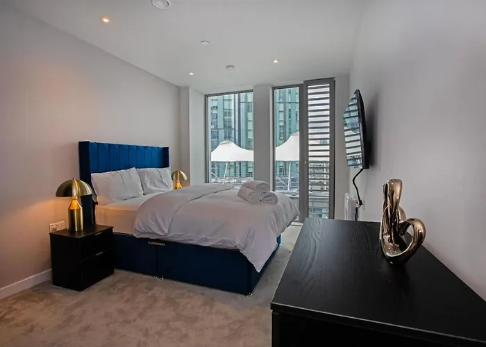 Luxury - - Pool - Terrace - Gym - Parking -