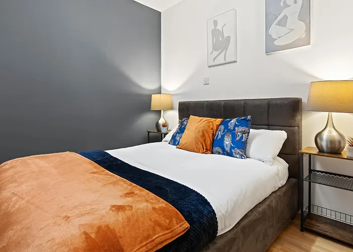 Rooftops View, Northern Quarter, Balcony