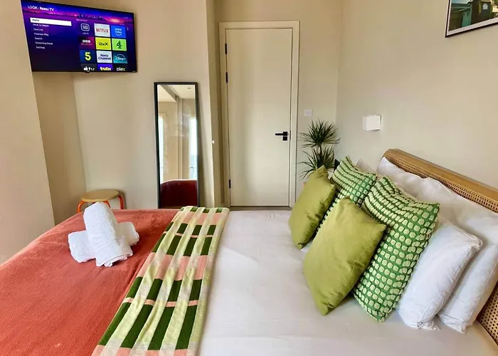 Boutique Centre Apartment, Balcony, Parking * מנצ'סטר