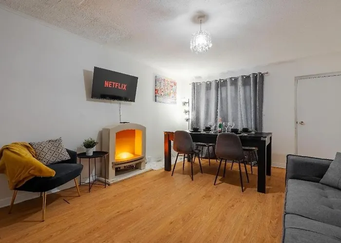 Lavish And Comfortable - Close To Piccadilly And Etihad - Fast Speed Wi-fi Manchester