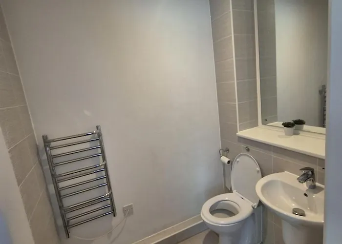 Designer Penthouse In With Parking