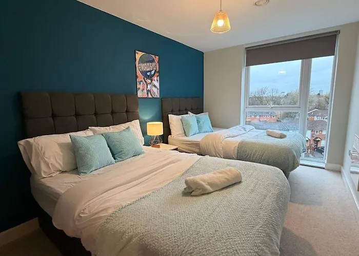 Luxury 5 Bed Centre * マンチェスター