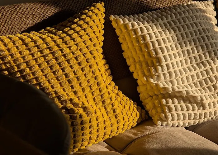 Chic Loft In Victorian House *