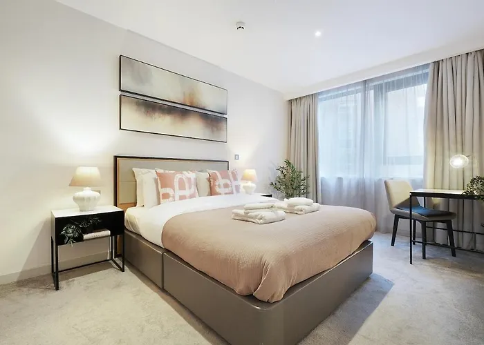 Tranquil & Modern One Bedroom *