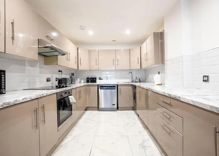 Stylish Modern In The Heart Of The מנצ'סטר