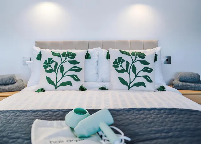 Modern 2br Flat For 4 Full Kitchen Mánchester