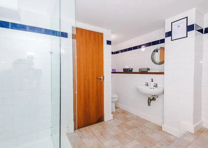 Modern 2br Flat For 4 Full Kitchen * Mánchester