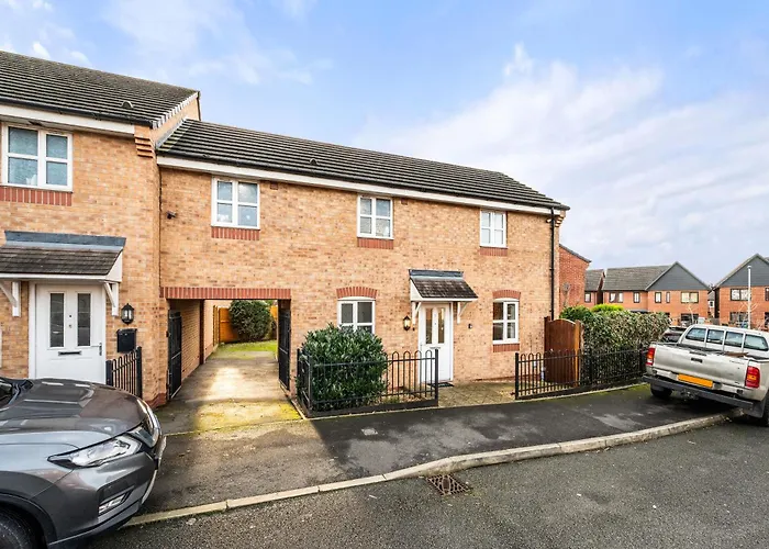 Apartament 15 Mins To Centre! Sleeps 7, Free Parking, Wi-fi & Garden Manchester