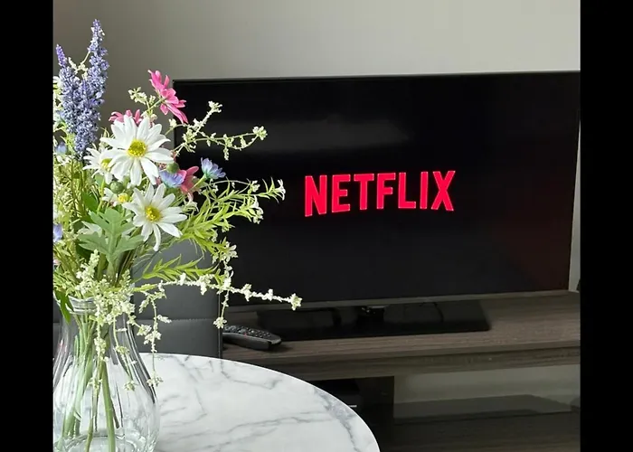 2 Bed 2 Bath Apartment,500 Meter's From Deansgate Апартаменты Манчестер