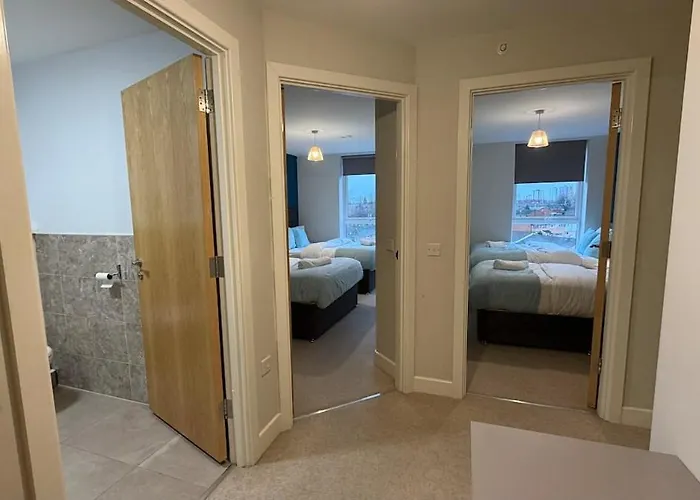 Luxury 5 Bed Centre * マンチェスター