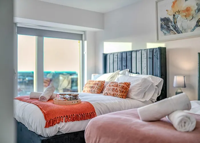 The Trafford Centre - City View - Close To Airport - Sleeps 6 Appartamento Manchester