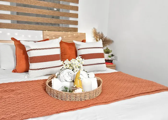 The Cozy Chapter - Spacious Near Centre & Old Trafford Casa vacanze