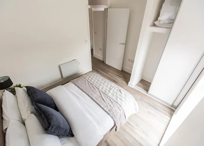 The Interchange - 2-bed - Brand New - Apartment *