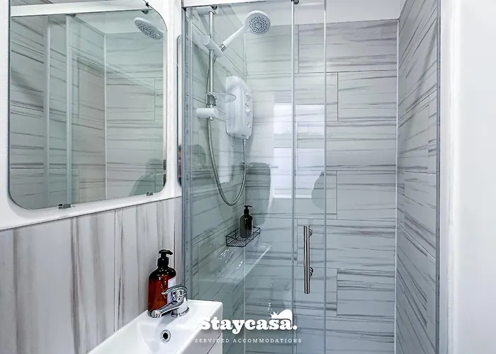 Ashfield Co-living - Private Self-cater Πανσιόν Μάντσεστερ