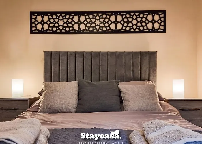 Spacious 5br In Leafy Withington *