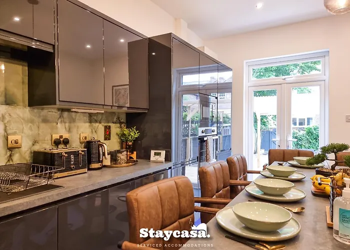 Feriehus Spacious 5br In Leafy Withington