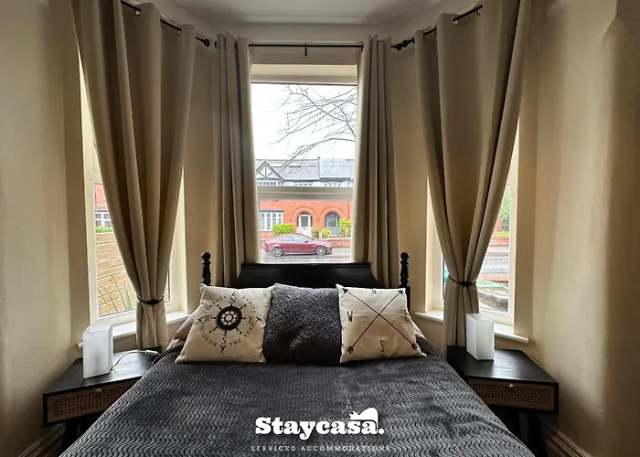 Feriehus Spacious 5br In Leafy Withington *